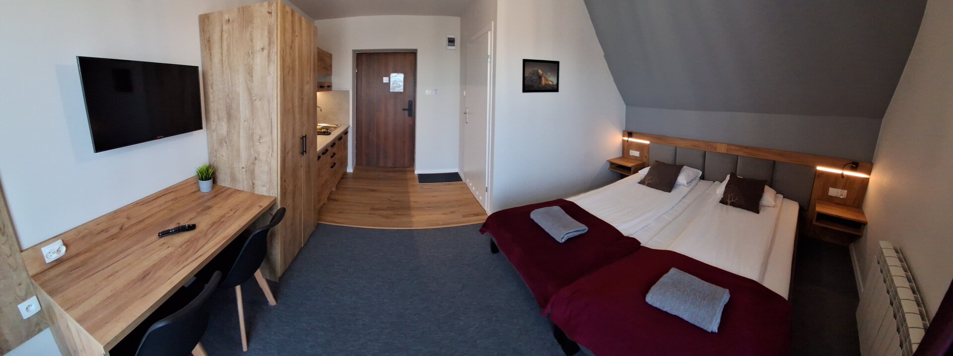 Apartament 2-osobowy z balkonem i aneksem kuchennym Apartament 2-osobowy z balkonem i aneksem kuchennym
